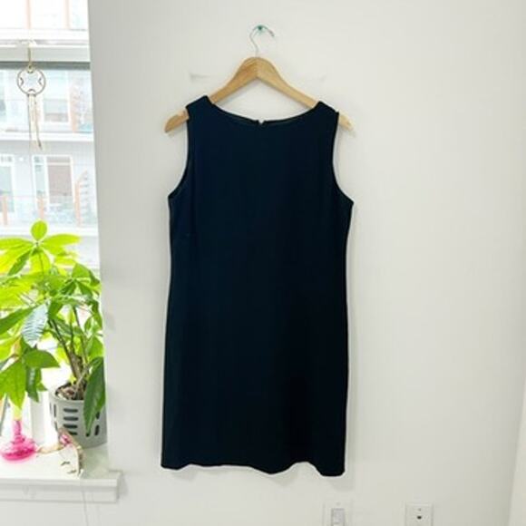 Nygard Collection Black Shift Dress Size 12 Petites - Picture 1 of 5